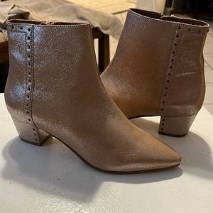 Seychelles NWOT 7.5 ankle boots